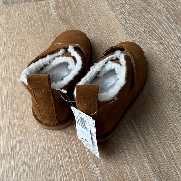 Gap Lined Boots - Size 8 - Picture 4 of 5